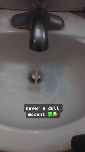 This flash fan is super fun to use. ✅ plus you can tell that its really powerful just by the way it sounds when you max it out.🌬️ theres so much more that this tool can be useful for. what would you use it for? 🤔😅#fun #toy #fyp #foryou #superfan #flashfan #turbo #flash #powerful #tiktokequipment