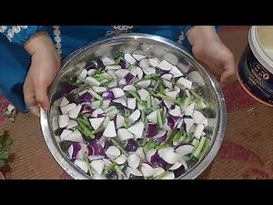 #How to make pickled turnips and the secret to their crunchiness. You'll be eating them in just f...