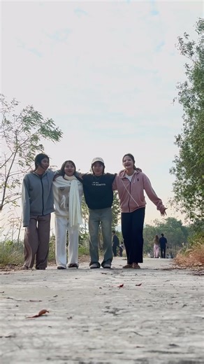 Trendမှီသေးလား😆#foryoupage #Nyan #dance