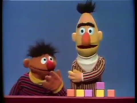 Classic Sesame Street Ernie's Block Pyramid (HQ version)