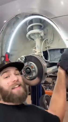  The FlexPro LED Flashlight Stick isn’t just flexible — it’s built for pros.With a 44-inch bendable shaft, ultra-bright LED, and long-lasting battery, it lights up the darkest, tightest spaces with ease—perfect for your gear. ️ | Dynamickitinbb.net | Facebook