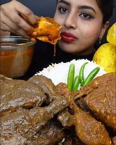 chicken curry with puri eating mukbang #shorts #spicyfood #mukbang #food @munch43 🌶 🔥