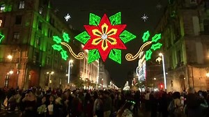 Mexico City transforms into Christmas wonderland