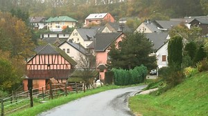 Landesschau Rheinland-Pfalz: Die Dorfstraße in Zürbach