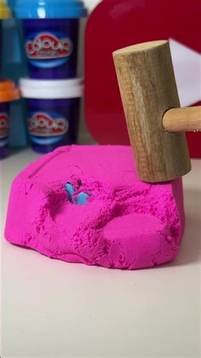 Smashing Pressed Kinetic Sand 🔨🟩 | Finding a Hidden Toy Inside 😳