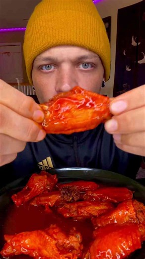 Carolina Reaper wing challenge