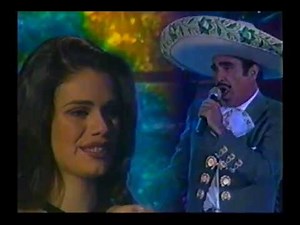 VICENTE FERNANDEZ ESTATUA DE MARFIL