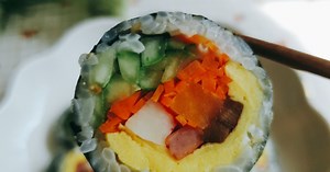 You have to get ready for the outing, right? How to wrap gimbap