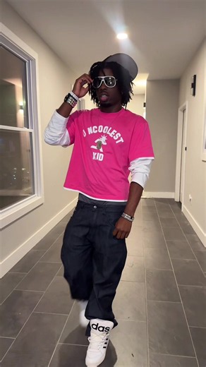 2010s Fashion: Nosteria Streetwear & Swag Trends