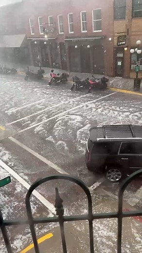 Deadwoo S Dakota Hail Storm | Harley Davidson People