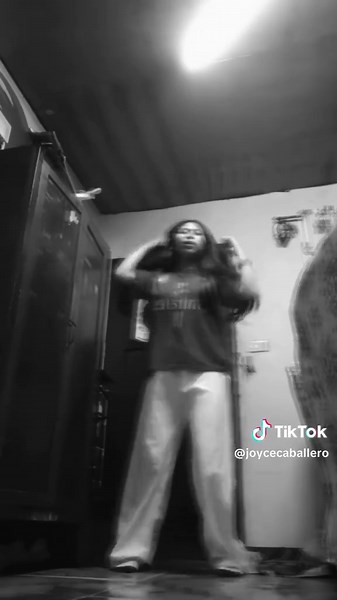 Joycee (@joycecaballero)’s videos with SYNTETIKO on YT Dalaga Soul Version - SYNTETIKO