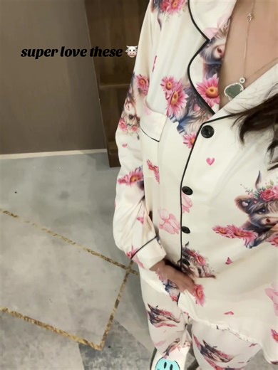 Cozy Cow Print Pajama Set for Women