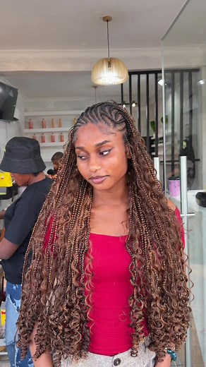 Fulani Braids Styles: Knotless & Tribal Designs