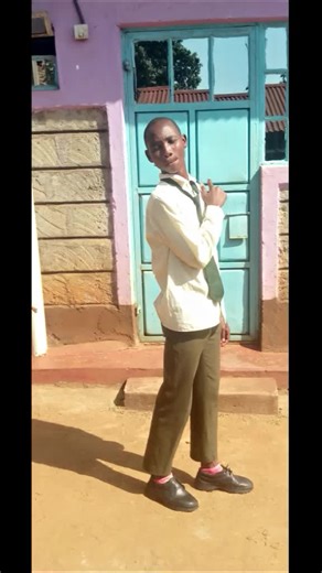 silver portraits😍❤️ (@silverports)’s videos with original sound - Emily lyrics🔥