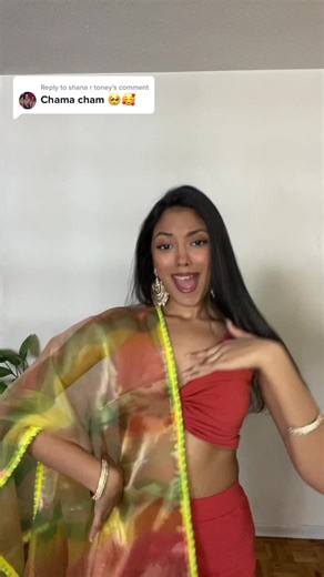 Savita Singh Dance Video with Sanjana Saba | Cham Cham Chutney Performance