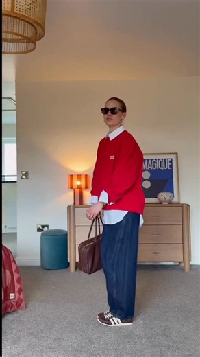 Lauren Jacques on Instagram: "I’m SO of bored of filming cold weather outfits so you lot must be bored of seeing them… who is ready for some lighter layers? This colour combination is a classic and great for transitioning into Spring, this would make a good smart casual office outfit too. Transitional outfits, spring outfit ideas, smart casual outfits, wearable spring outfits, effortless style, elevated basics, everyday outfit inspiration #styleover40 #springoutfitideas #wearablefashion"