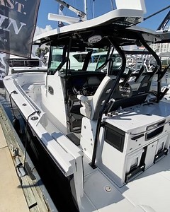 5.4K views · 156 reactions | If you’re looking for a 33’ CC loaded with features, the @blackfinboats 33’ is a good place to start. Just take a look at that tackle station and it’ll give you a good idea of the thought that went into each section of this boat. - Check out the walkthrough and let us know what your thoughts are in the comments below. - #CenterConsolesOnly #BlackfinBoats #OpenFisherman #CenterConsole #Boat #CenterConsoleBoat #BoatShow | Center Consoles Only | Facebook