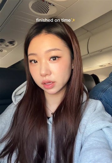 Quick In-Flight Makeup Tutorial Before Landing