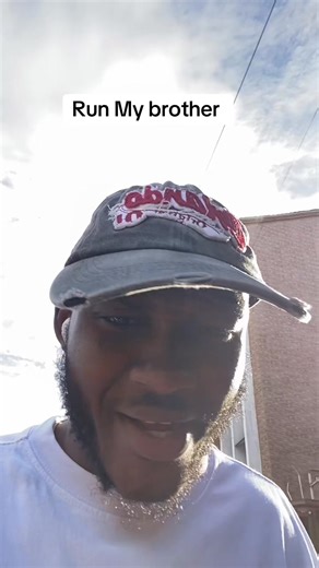 Run brother 😂 | Edward Sesay