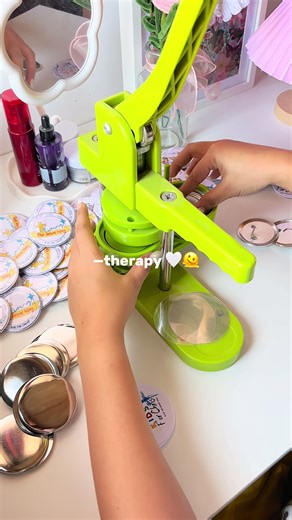 #therapy #smallbusiness #smallbusinesscheck #smallbusinessowner #smallbusinesstiktok #businessideas #businessidea