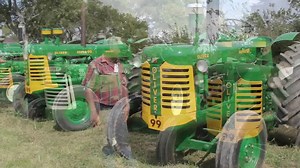 Dale DeLong is selling part of his Oliver Tractor collection on BigIron's September 29 BigIron online auction. Dale has enjoyed collecting and restoring these tractors, but he has decided that it's time to sell and let a new owner enjoy them. - Please join us for an Open House / Equipment Inspection Day Saturday Sept. 25th, 10 AM till 3 PM. Food and drinks will be provided. Bid online at www.bigiron.com! - Central Plains, BigIron Auctions | BigIron Auctions