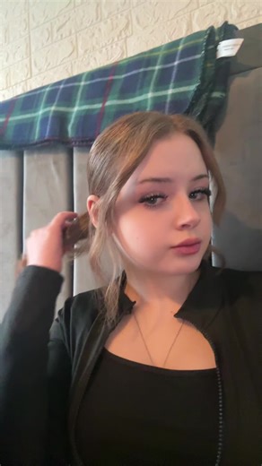 mollylrosex (@mollylrosex)’s videos with som original - Hera