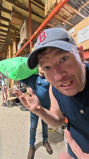 Training Up New Techs 👀😂