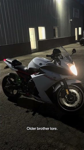 Gotta be the bad example😁 #fz6r #yamaha