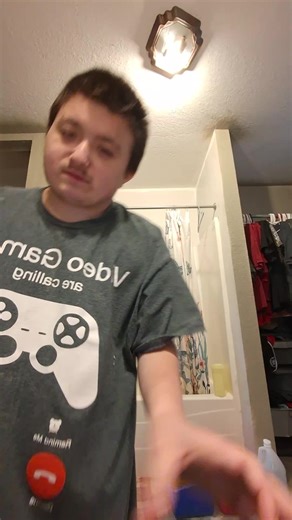 Dakota Slack (@dakota.slack5)’s videos with Tomfoolery - David Snell