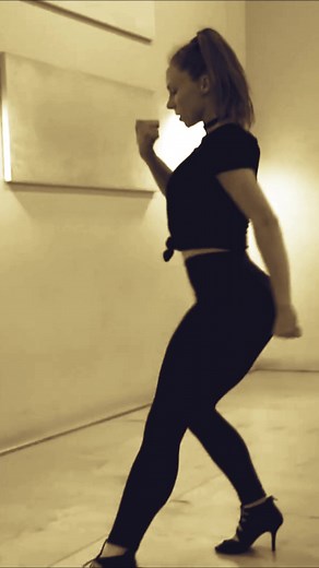 Liana Blackburn Body Language Dance Choreography