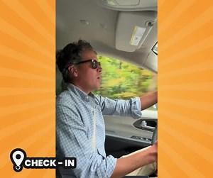 22K views · 1.1K reactions | Howie is on his way to surprise our newest PCH winner with $10,000.00! 螺 Who knows—he could be showing up at your door!  Stay tuned to find out where he's heading! | PCH Prize Patrol | Facebook