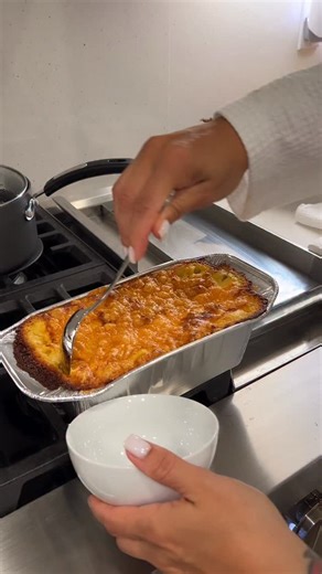 If your Mac and Cheese don’t sound like this! I don’t want it! 🤣😜 Happy Holidays! ✨🎄🎁 | Miss Jackson