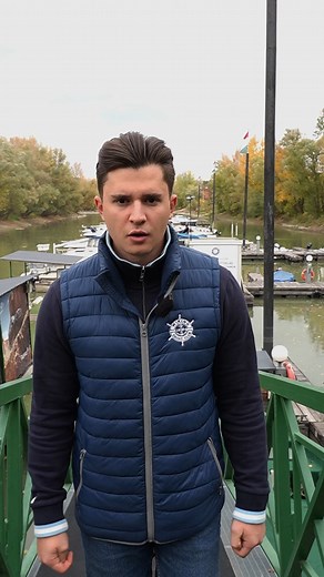 Várunk sződligeti kikötőnkben 🌳 #wikingyachtclub #hungary #yacht #boatinglife #boat | Wiking Yacht Club