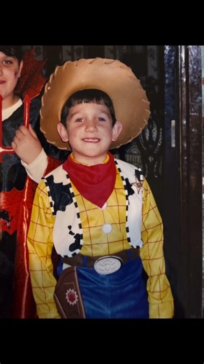 Take me back pal 📼