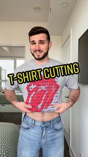 How I cut up my t-shirts for the summertime ✂️☀️ #tshirtcutting #tshirtdiy