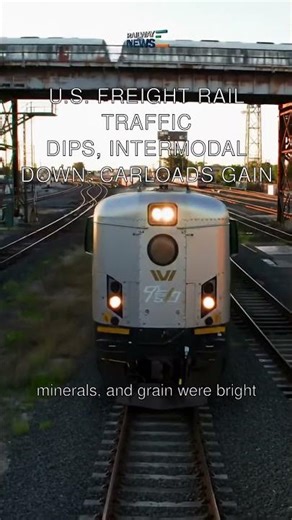 U.S. Freight Rail Traffic Dips, Intermodal Down; Carloads Gain