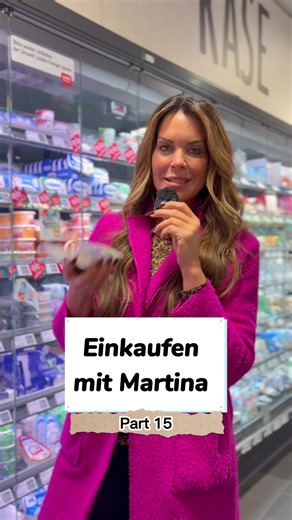 Kennt ihr schon Quäse? Das ist für mich der perfekte Protein-Snack. In einer Packung sind 35g Protein und weniger Fett als in herkömmlichen Käse. Den gönn ich mir immer wieder zwischen den Sendungen. Anzeige, da Markennennung. Unbeauftragt, unbezahlt! Mehr Tipps und Tricks auf meiner App: TRANSFORM by Martina Reuter📱 Schaut mal vorbei😍