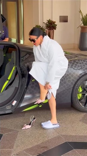 Queen of super Cars 👸#luxurylifestyle