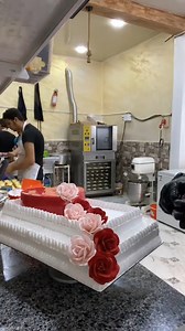 8.2M views · 177K reactions | Beautiful work ❤❤ Explore the full recipe below in comments  | Artist Cake Ideas | Facebook