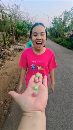 Dad, eat with me too!! 🤣🤣 #funny #shorts #cute #youtubeshorts | P'NueaNongNara