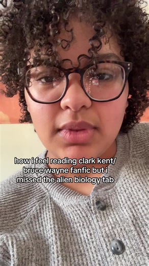 Exploring Alien Biology in Clark Kent and Bruce Wayne Fanfic