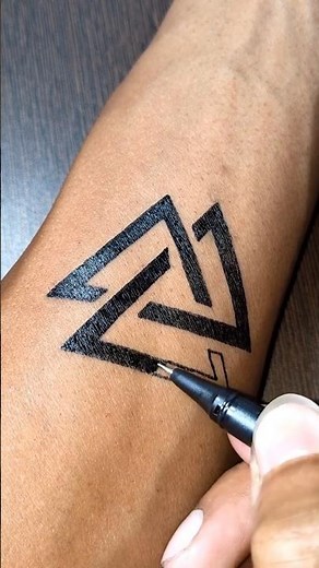 DIY The Infinity Triangle's tattoo design with gel pen