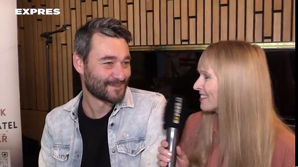 Marek Ztracený má konkurenci! Fešák Patrik Stoupa pobláznil fanynky i hudební scénu