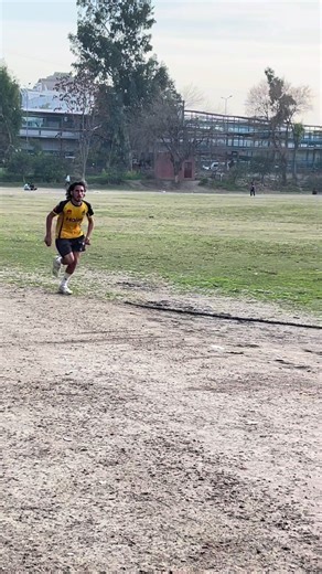 Speed Gun Records Peshawar Express Bowling at 140kph