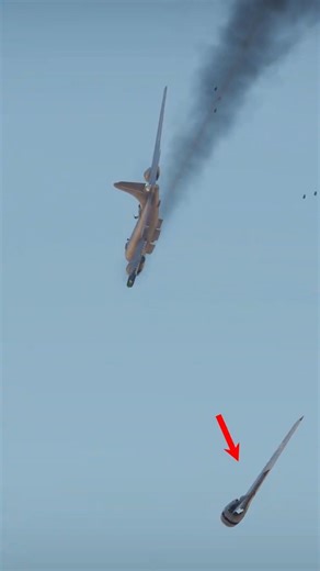 Tu-4 Bombs Desert Base, Camouflaged Tor-M1 Strikes Back | War Thunder