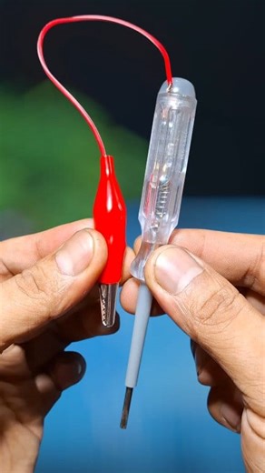 1.9M views · 16K reactions | Converting an Electrical Test Pen into a DC Polarity Tester #DCpolarityTester #technology #tutorial #diy #electrical #electronic #tespenDC | DIY electro | Facebook