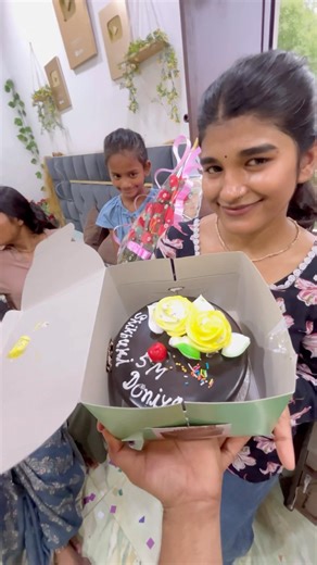 Chhoti behan ke 5 million subscribers ho gye ❤️ #tranding #minivlog #vlog