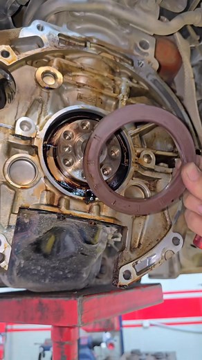 321K views · 2K reactions | How to replace Elantra main oil seal #seal #reelsinstagram #mechanic #fblifestyle #viralpost2024 | Sanjay Sahu | Facebook