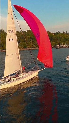 Sailing in Washington State | Seattle Waterfront & Puget Sound – DJI Avata 4K ⛵