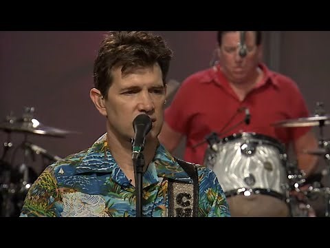 Chris Isaak - Dancin' (Live)